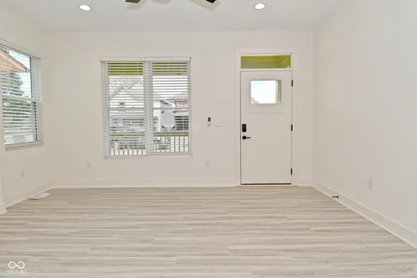 $194,000 | 2420 North Capitol Avenue, Indianapolis, IN 46208