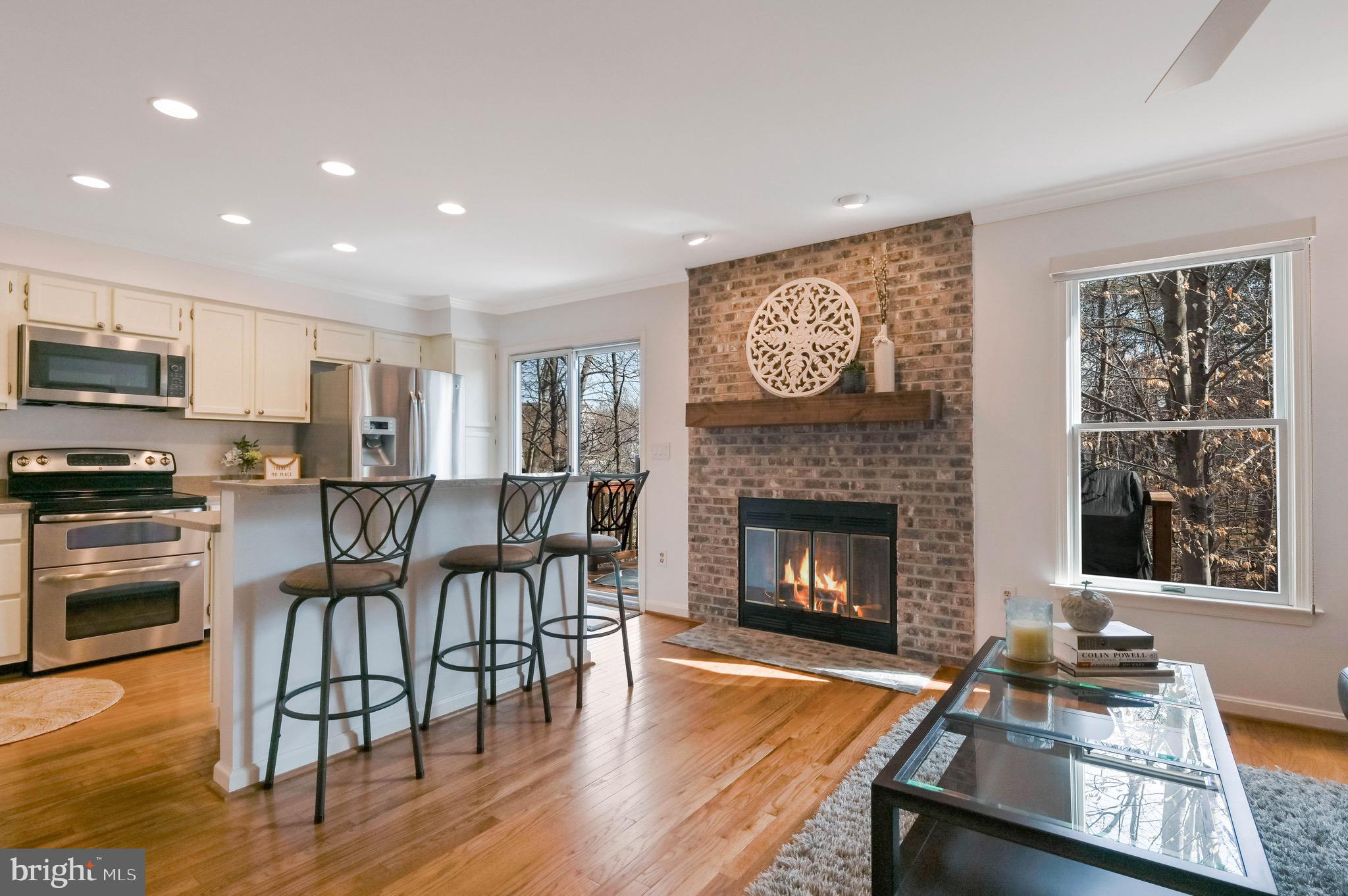 142 Spring Pl Way Annapolis, MD 21401 - Photo 9 of 63 island that adds seating