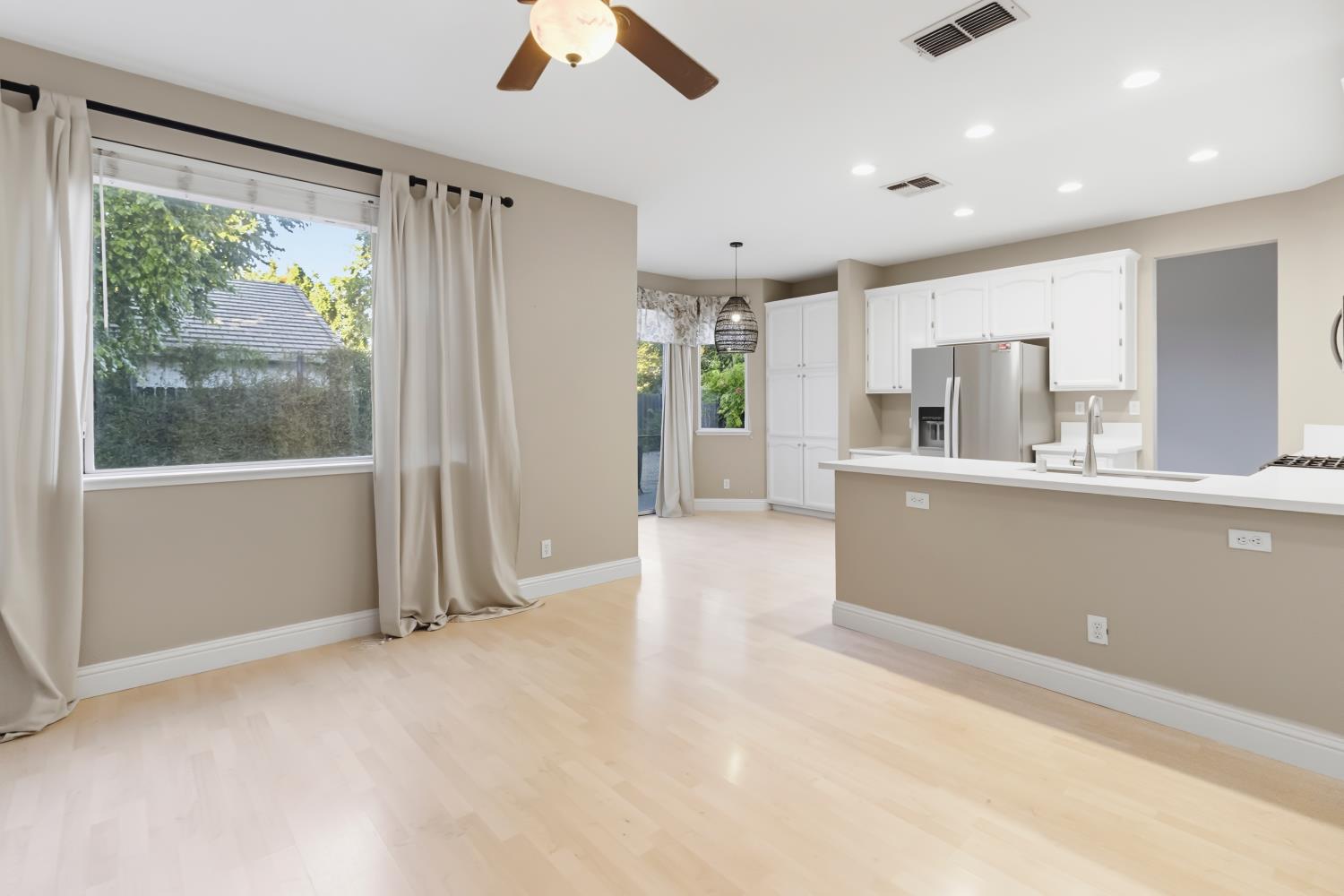1080 Rudgwick Drive Roseville, CA 95747 - Photo 21 of 68