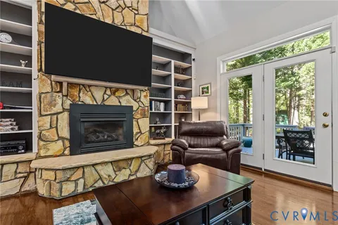$715,000 | 1952 Huguenot Hundred Drive, Midlothian, VA 23113