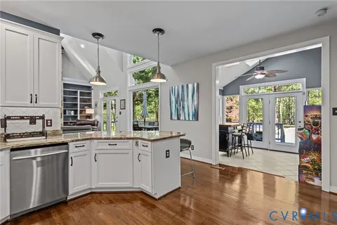 $715,000 | 1952 Huguenot Hundred Drive, Midlothian, VA 23113
