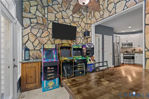 $715,000 | 1952 Huguenot Hundred Drive, Midlothian, VA 23113