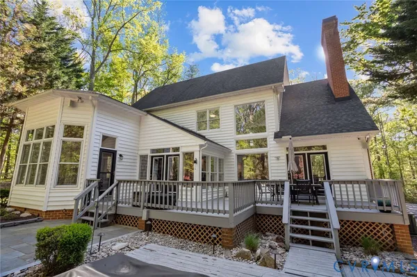 $715,000 | 1952 Huguenot Hundred Drive, Midlothian, VA 23113