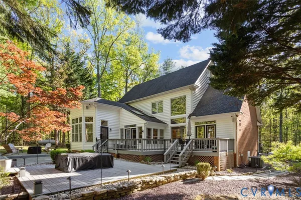 $715,000 | 1952 Huguenot Hundred Drive, Midlothian, VA 23113