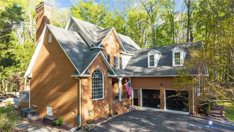 $715,000 | 1952 Huguenot Hundred Drive, Midlothian, VA 23113