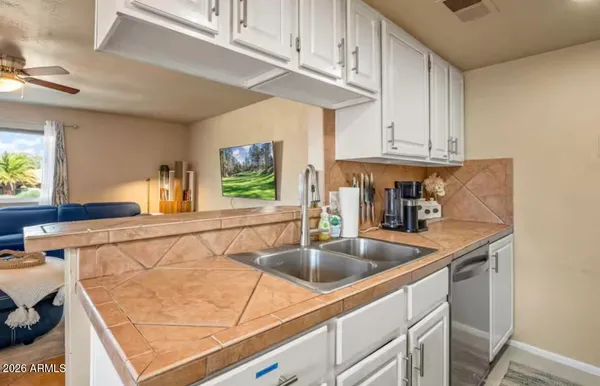 $2,050 | 17014 East Calle Del Oro, Unit D, Fountain Hills, AZ 85268