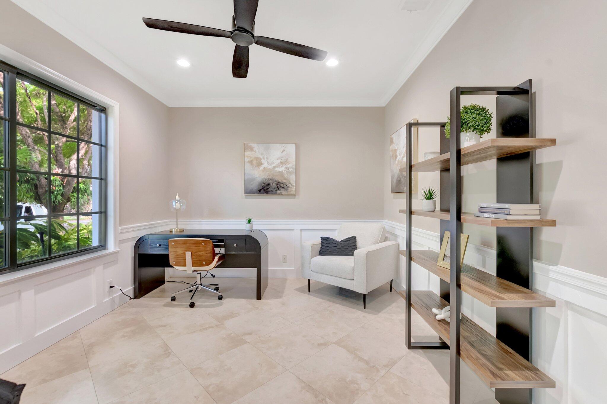 284 Florenada Terrace Boca Raton, FL 33486 - Photo 19 of 29 Den-office