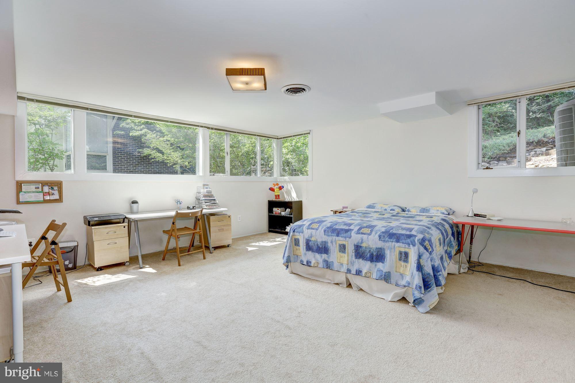 4016 Rickover Road Silver Spring, MD 20902 - Photo 23 of 24 Bedroom