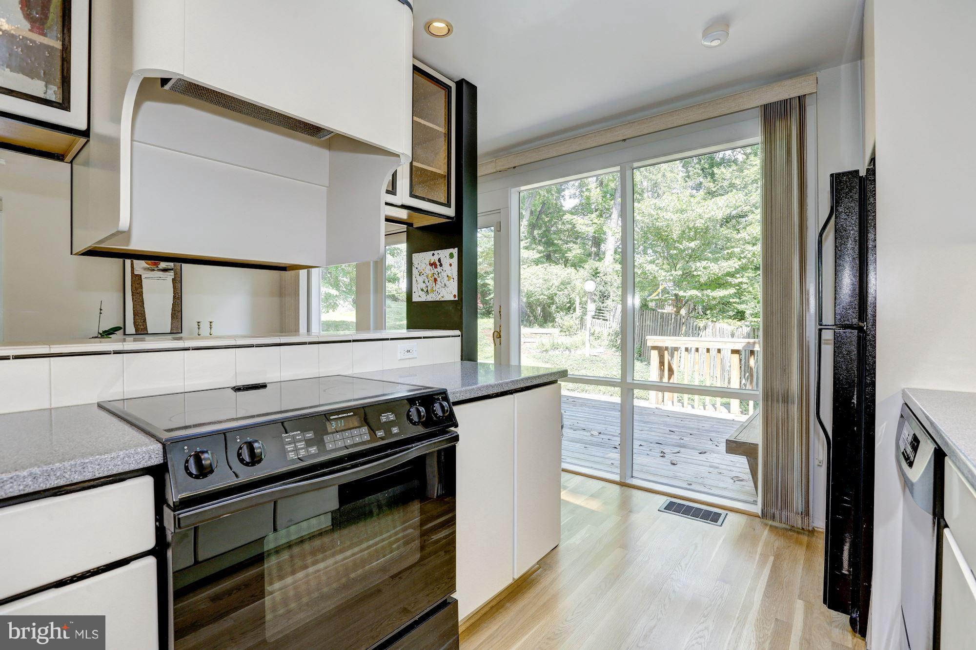 4016 Rickover Road Silver Spring, MD 20902 - Photo 9 of 24 Kitchen