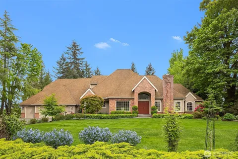 $2,295,000 | 26207 Northeast 34th Street, Redmond, WA 98053