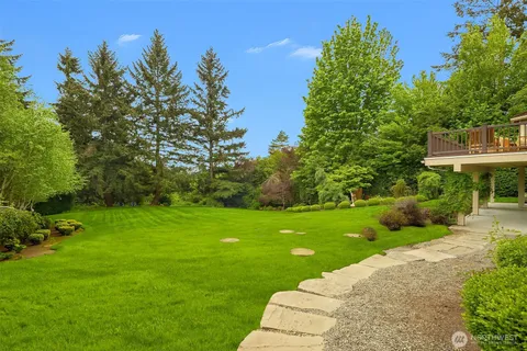 $2,295,000 | 26207 Northeast 34th Street, Redmond, WA 98053