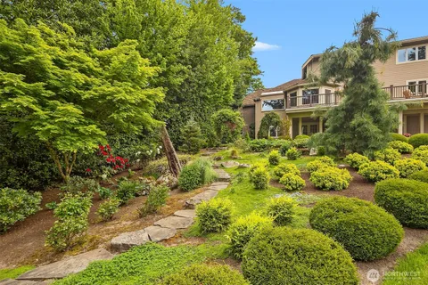 $2,295,000 | 26207 Northeast 34th Street, Redmond, WA 98053