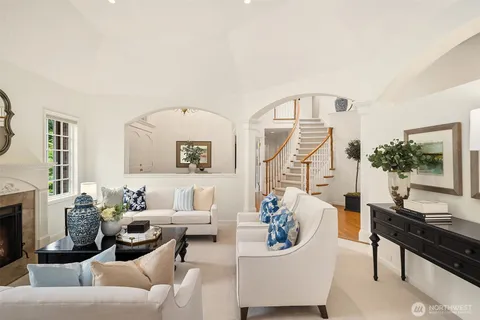 $2,295,000 | 26207 Northeast 34th Street, Redmond, WA 98053