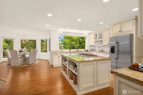 $2,295,000 | 26207 Northeast 34th Street, Redmond, WA 98053