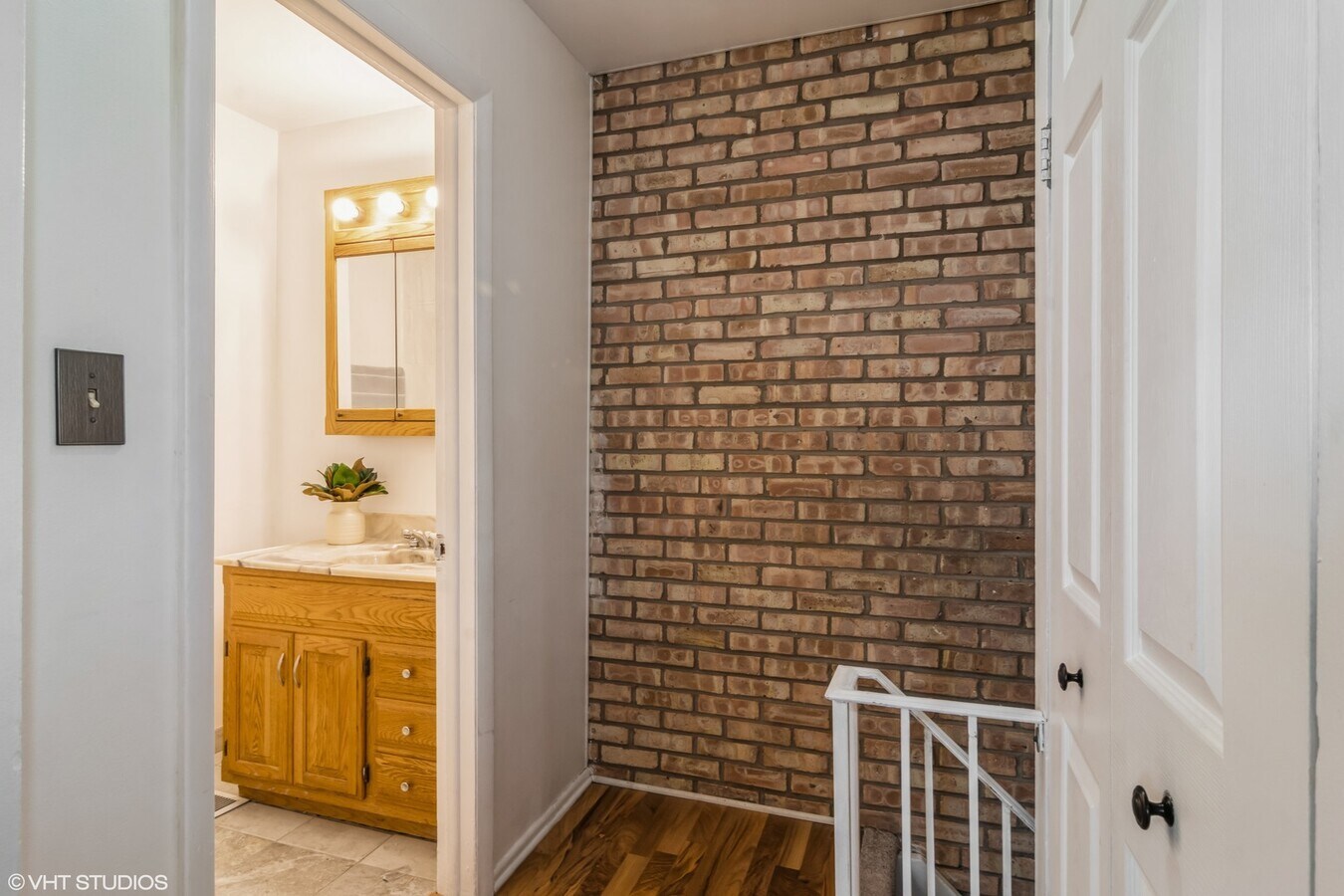 329 David Court, Unit B Bartlett, IL 60103 - Photo 6 of 11 a view of a bathroom