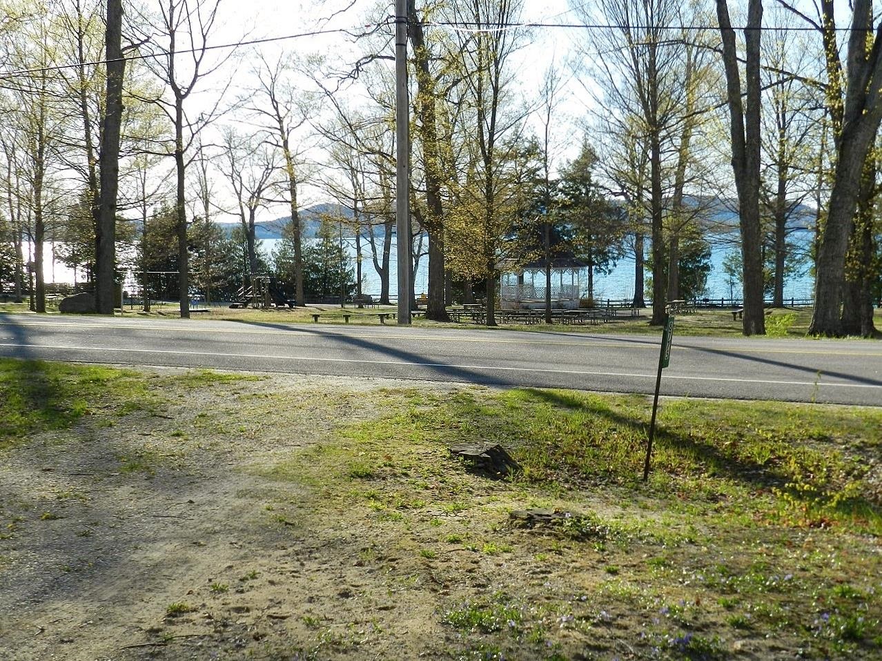 8769 South Dunns Farm Road Maple City, MI 49664 - Photo 7 of 28 1934992-e64e8122-d878-42b8-8c4e-3248f5fc805e.JPG