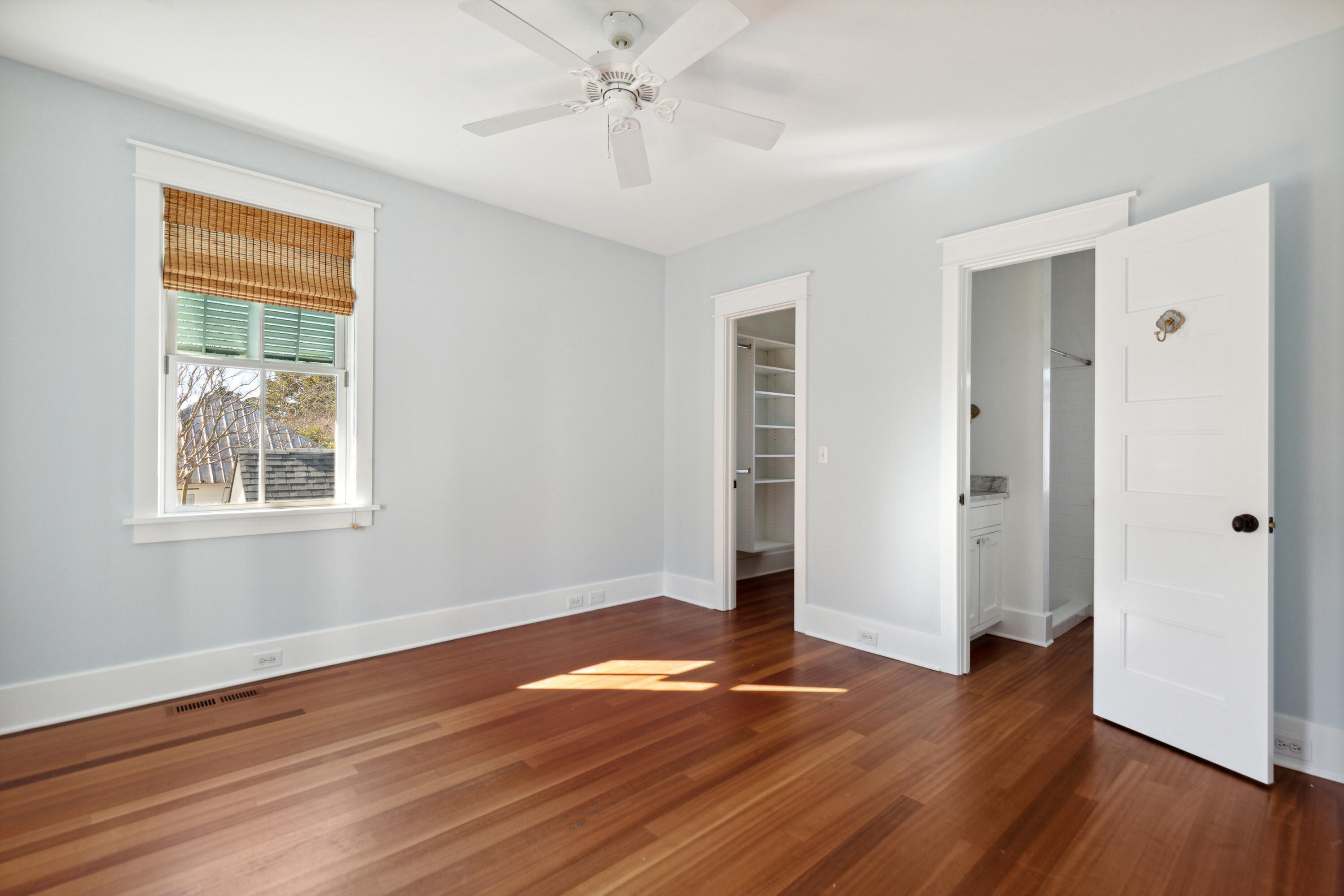 187 East Shipyard Road Mount Pleasant, SC 29464 - Photo 12 of 32 187EShipyardRd-KeenEyeMarketing-015