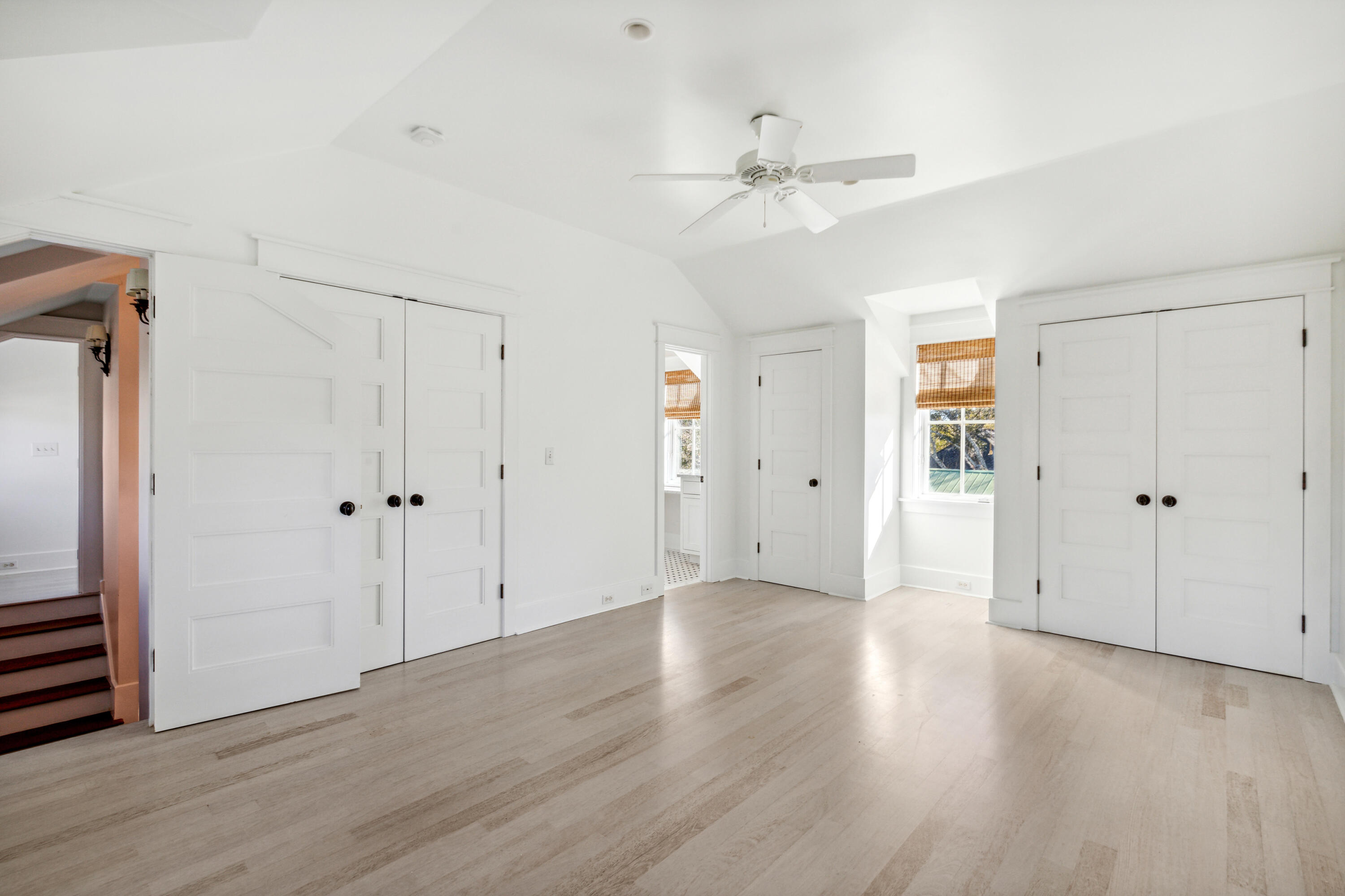 187 East Shipyard Road Mount Pleasant, SC 29464 - Photo 20 of 32 187EShipyardRd-KeenEyeMarketing-026