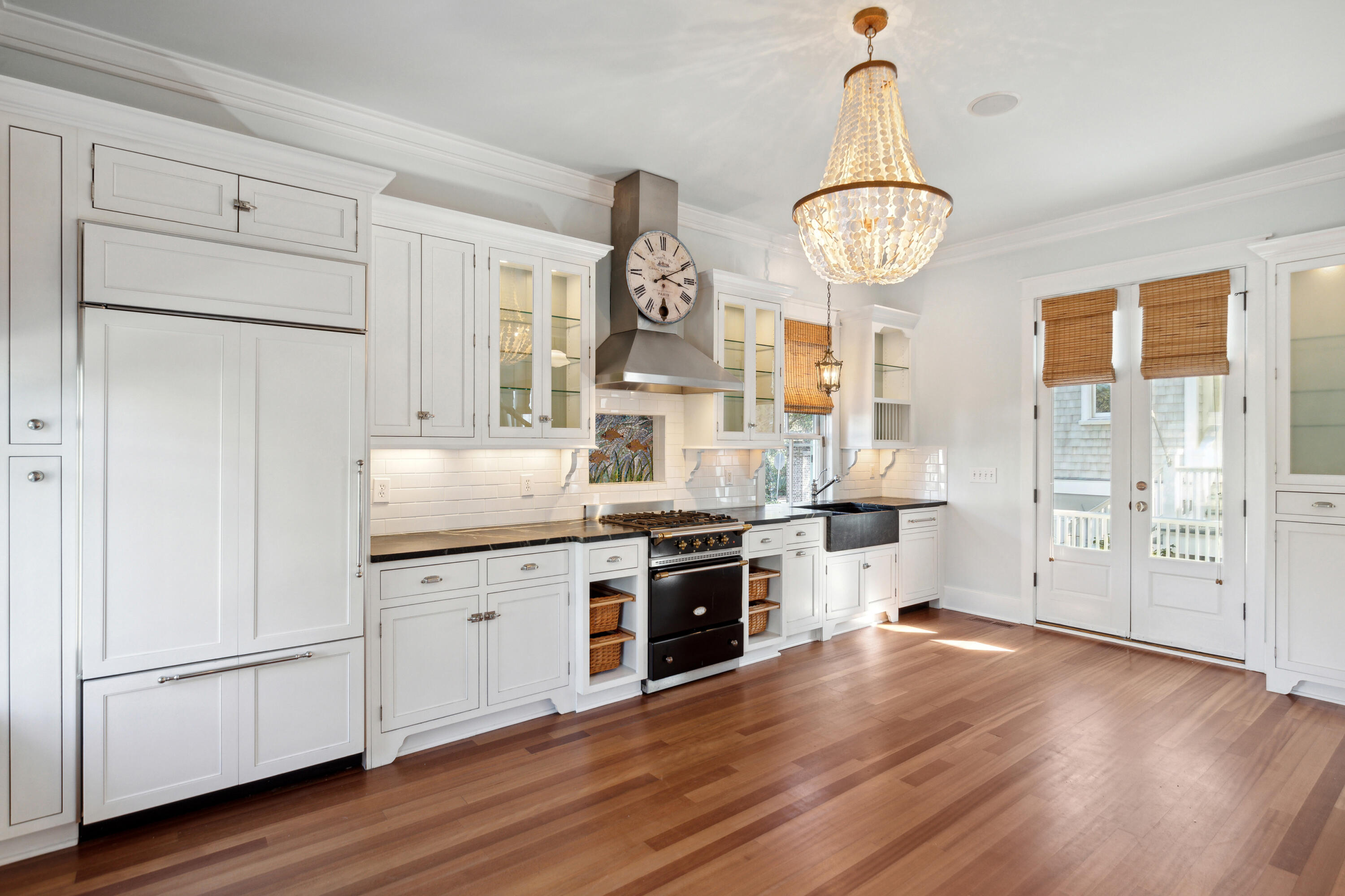 187 East Shipyard Road Mount Pleasant, SC 29464 - Photo 7 of 32 187EShipyardRd-KeenEyeMarketing-009