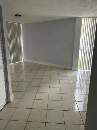 $250,000 | 7035 Northwest 186th Street, Unit D111, Hialeah, FL 33015