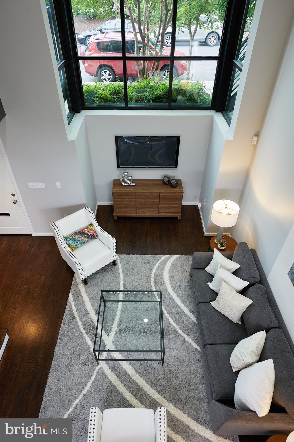 1935 12th Street Northwest, Unit 1 Washington, DC 20009 - Photo 15 of 39