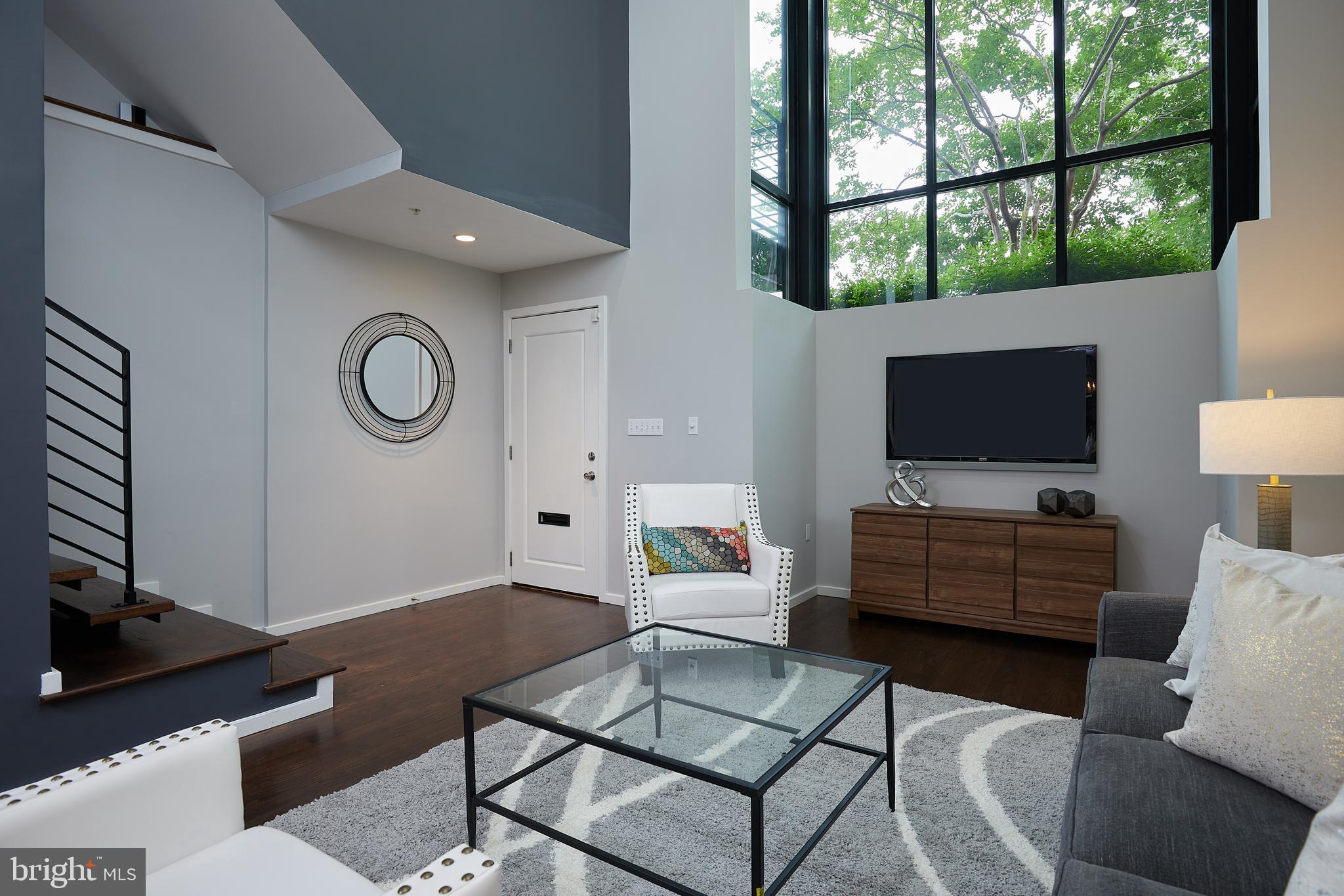 1935 12th Street Northwest, Unit 1 Washington, DC 20009 - Photo 6 of 39
