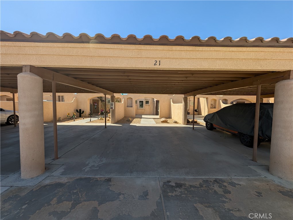 a view of lot of sky from balcony