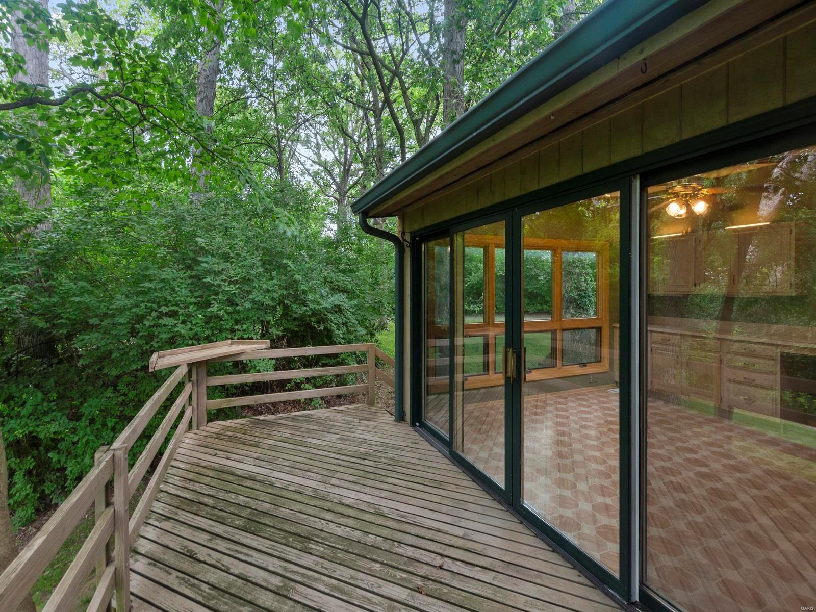 34 Balcon Estates Creve Coeur, MO 63141 - Photo 21 of 29