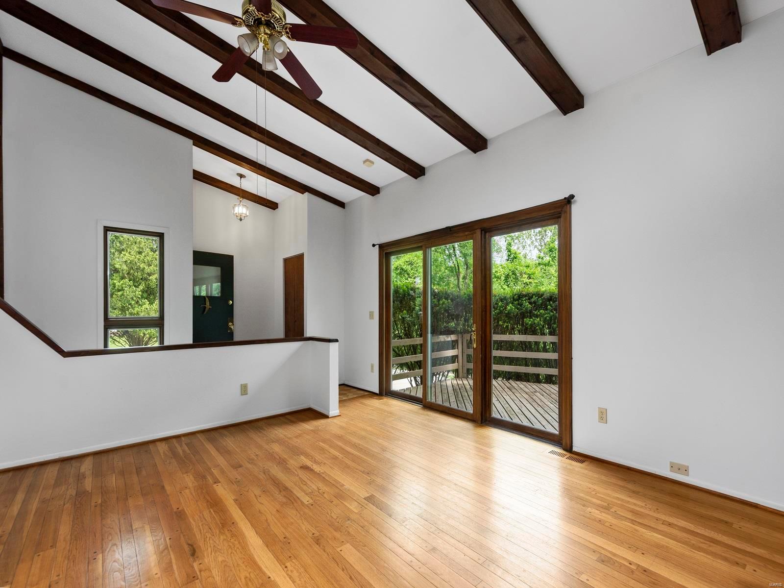 34 Balcon Estates Creve Coeur, MO 63141 - Photo 4 of 29