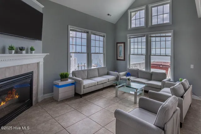 $1,198,000 | 73 Ballast Point, Manteo, NC 27954