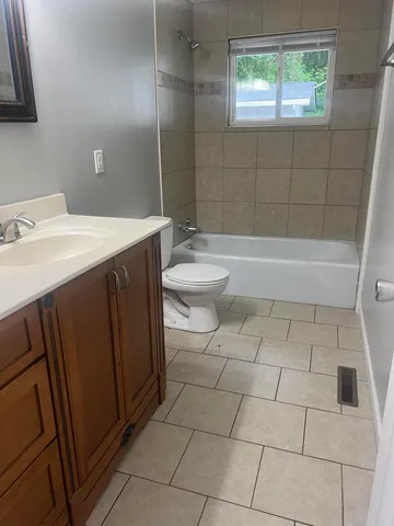 $1,900 | 132 Hogan Road, Rossville, GA 30741