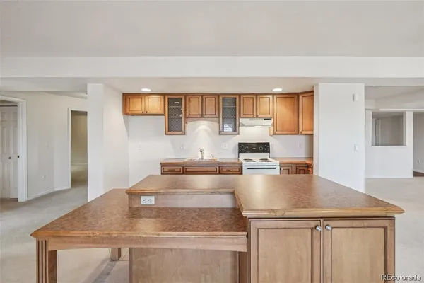 $4,750 | 6333 South Sicily Way, Aurora, CO 80016