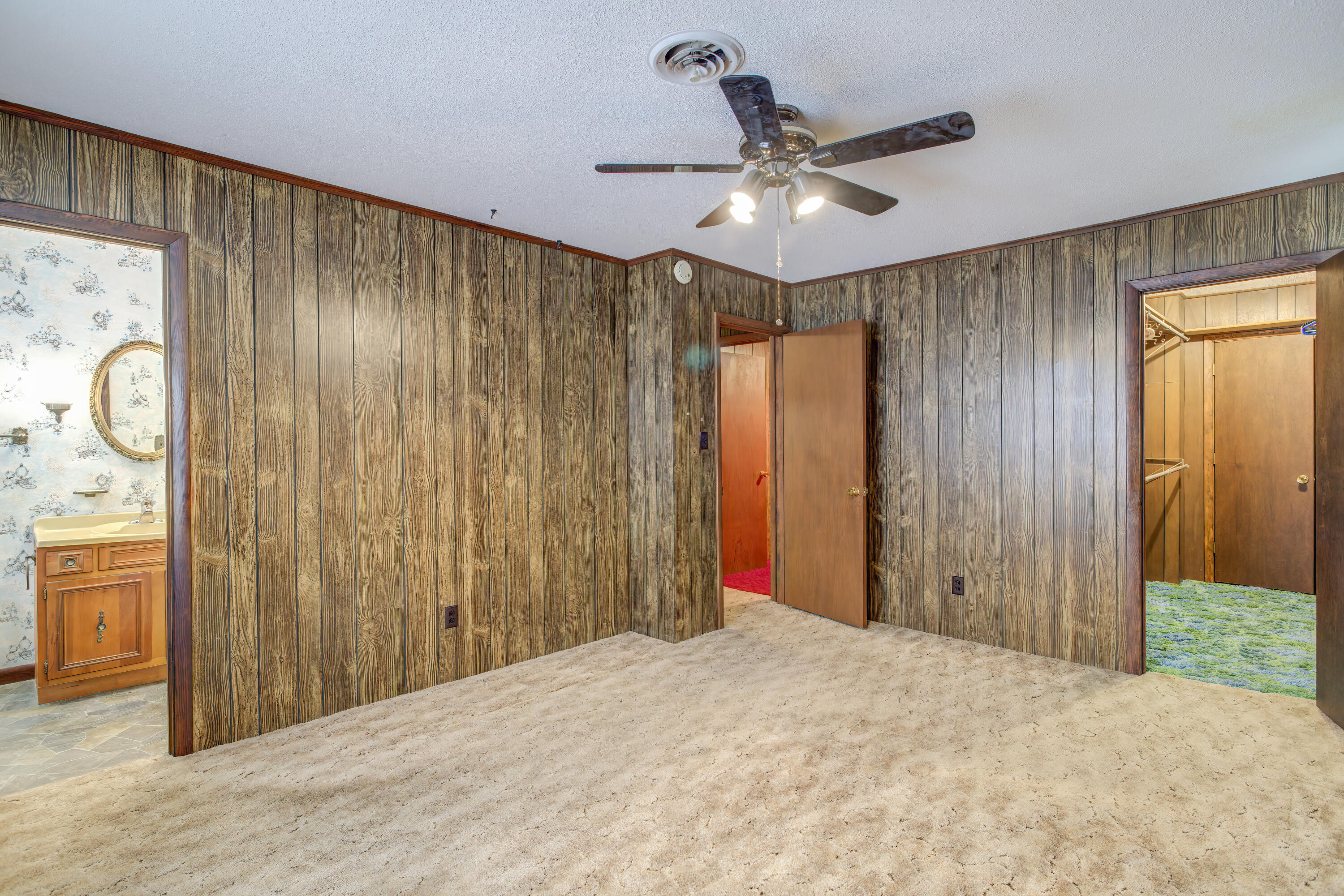 102 Gray Road Bristol, TN 37620 - Photo 22 of 45 102 Gray ST (51)