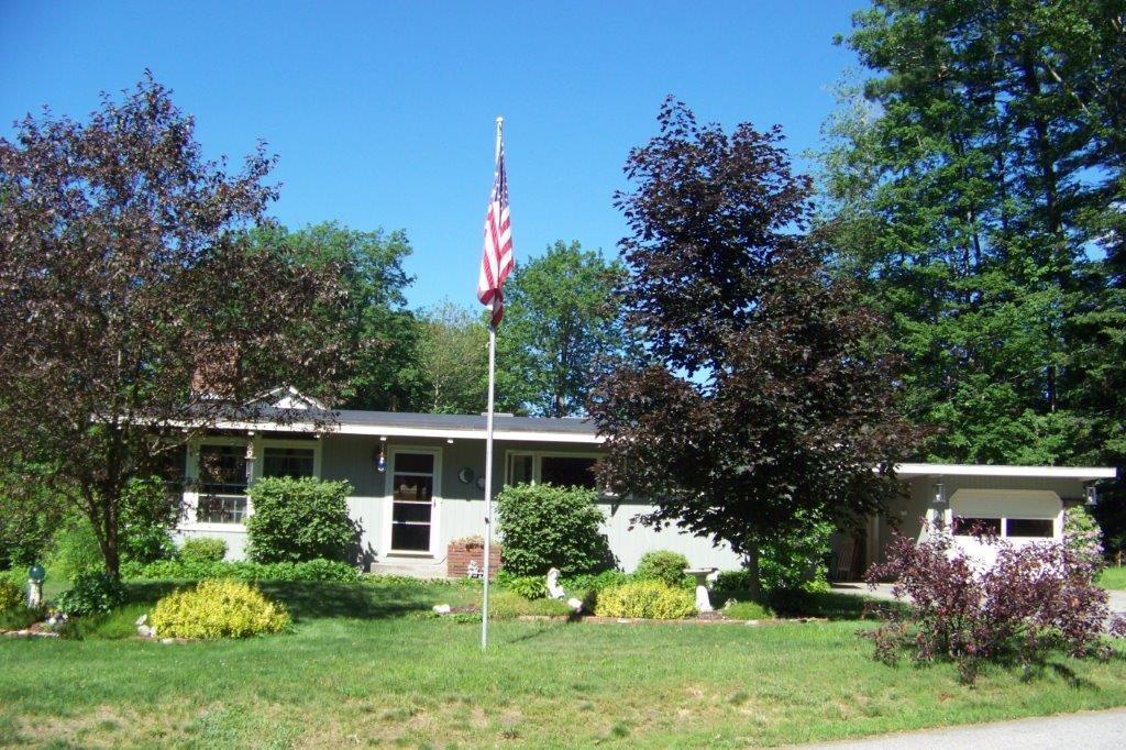 5 Green Street Springvale, ME 04083 - Photo 1 of 34 Front view
