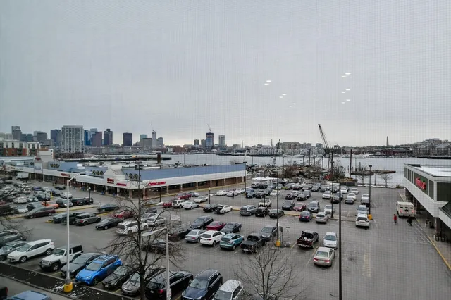 $749,000 | 250 Meridian Street, Unit 306, Boston, MA 02128