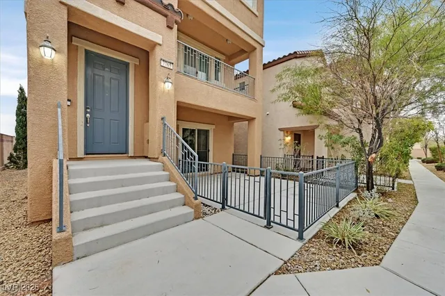 $395,000 | 7765 North Mellow Motifs Court, Las Vegas, NV 89149