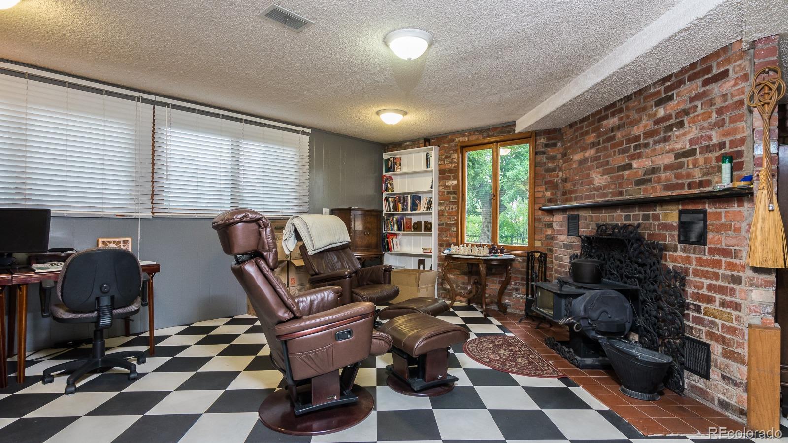 1220 Hawthorne Road Golden, CO 80401 - Photo 19 of 35 Gallery Image 19