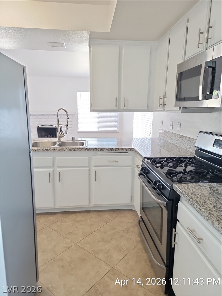 1901 Spring Lake Drive Henderson, NV 89002 - Photo 8 of 36