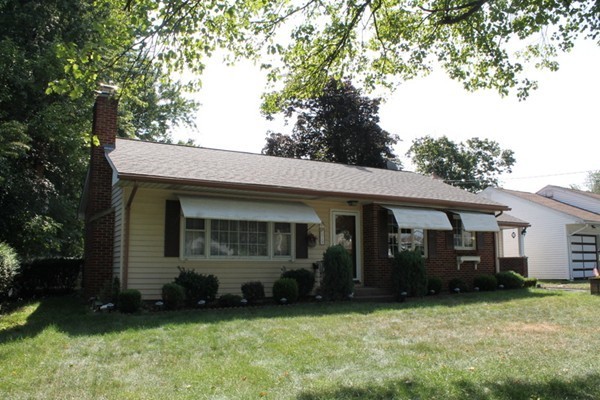 619 Granby Road Chicopee, MA 01013 - Photo 3 of 27