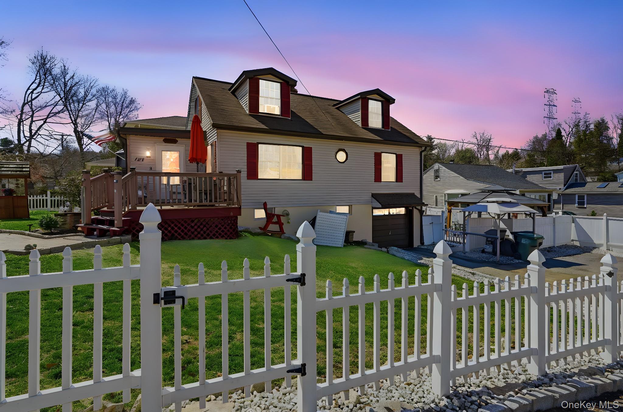 142 Orchard Road Mahopac, NY 10541 - Photo 3 of 29