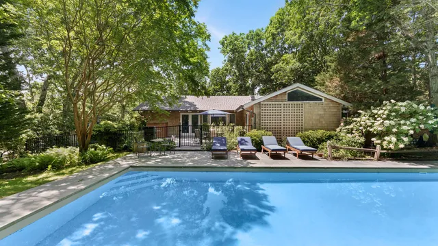 $30,000 | 115 Isle Of Wight Road, East Hampton, NY 11937