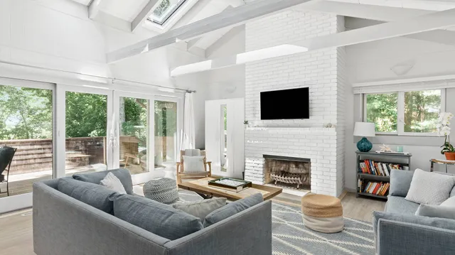 $30,000 | 115 Isle Of Wight Road, East Hampton, NY 11937