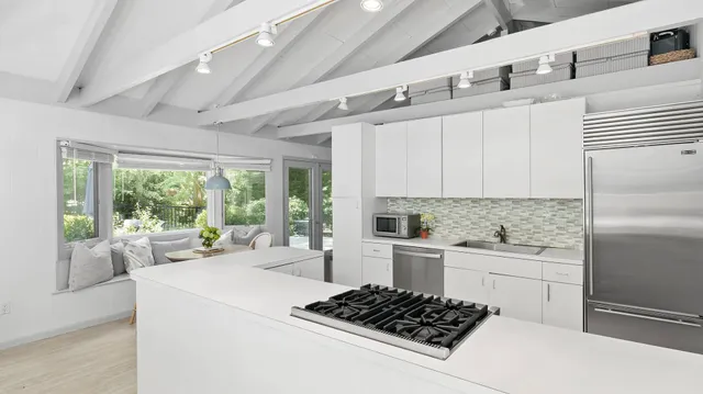 $30,000 | 115 Isle Of Wight Road, East Hampton, NY 11937