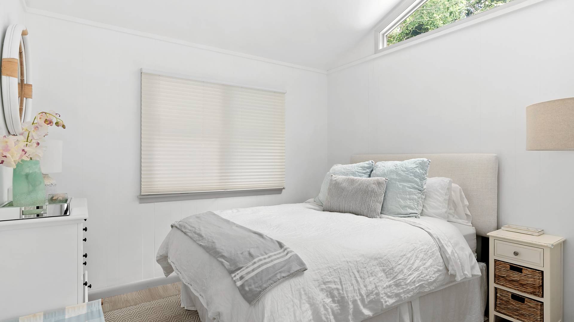 115 Isle Of Wight Road East Hampton, NY 11937 - Photo 8 of 15