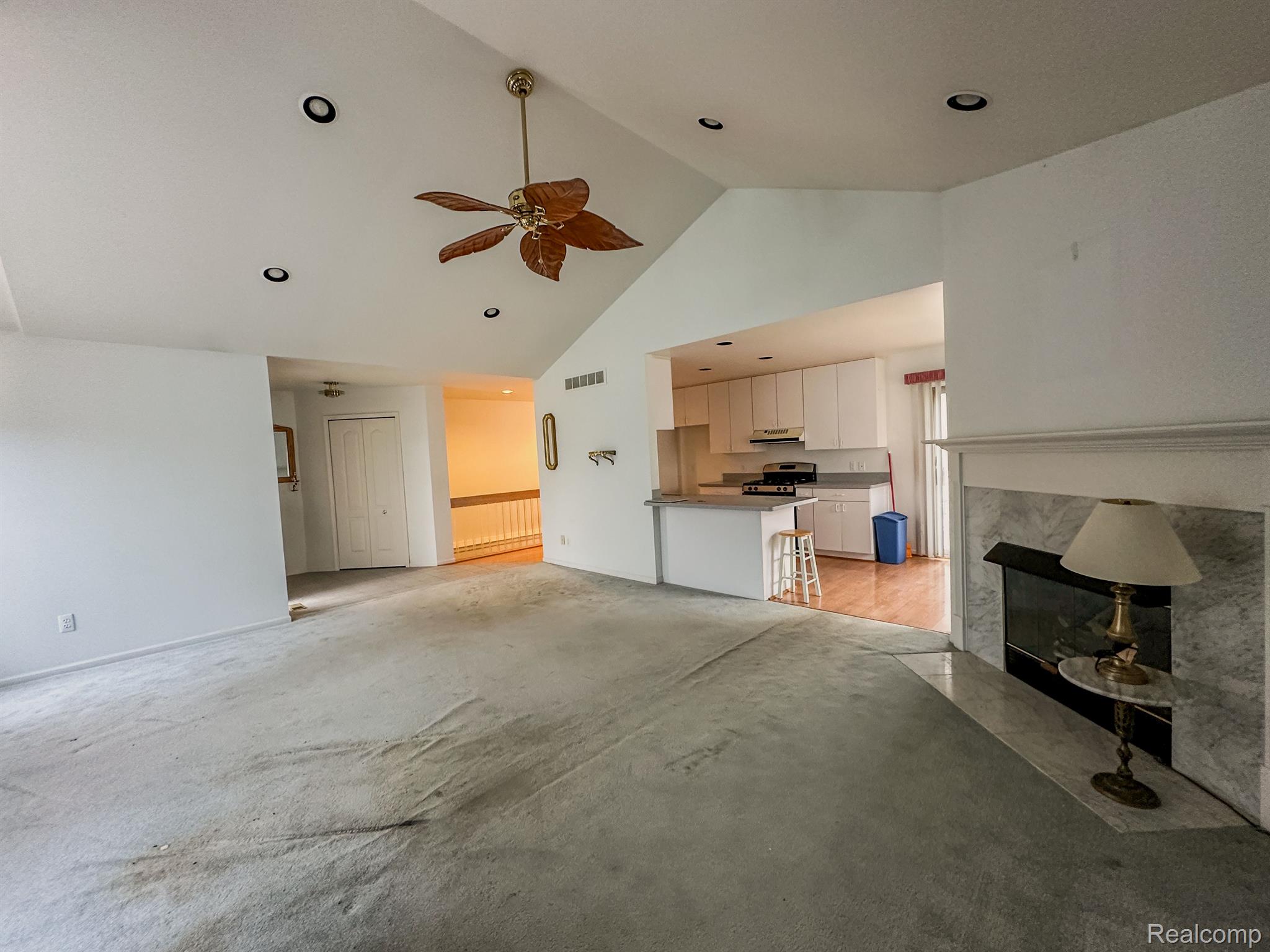1351 Hunter Road Brighton, MI 48114 - Photo 12 of 38 Gallery Image 12