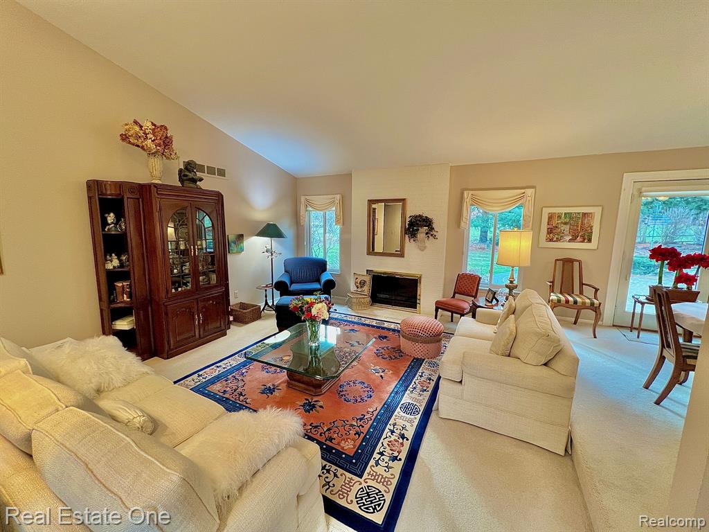 230 Randolph Road Rochester Hills, MI 48309 - Photo 7 of 59
