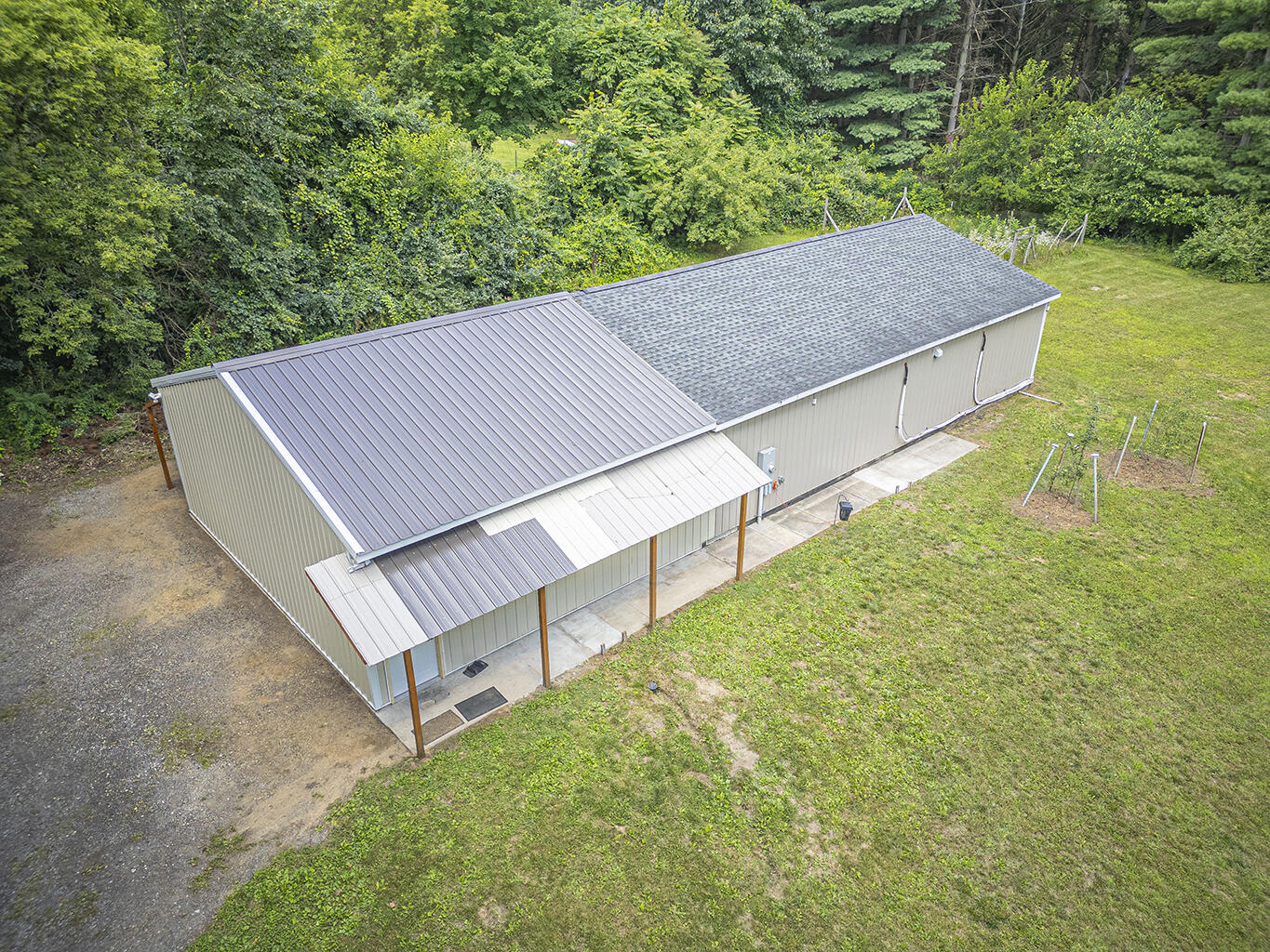 4040 Mushbach Road Grass Lake, MI 49240 - Photo 56 of 61 70'x26' PB