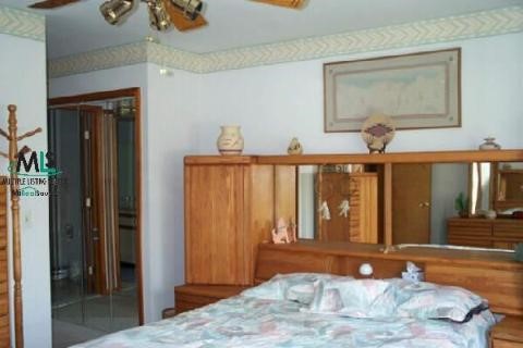 2168 London Rochester, MI 48307 - Photo 2 of 9 701340-1.JPG