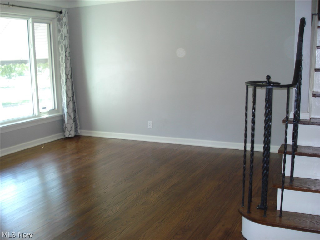 4113 Bayard Road Cleveland, OH 44121 - Photo 9 of 35