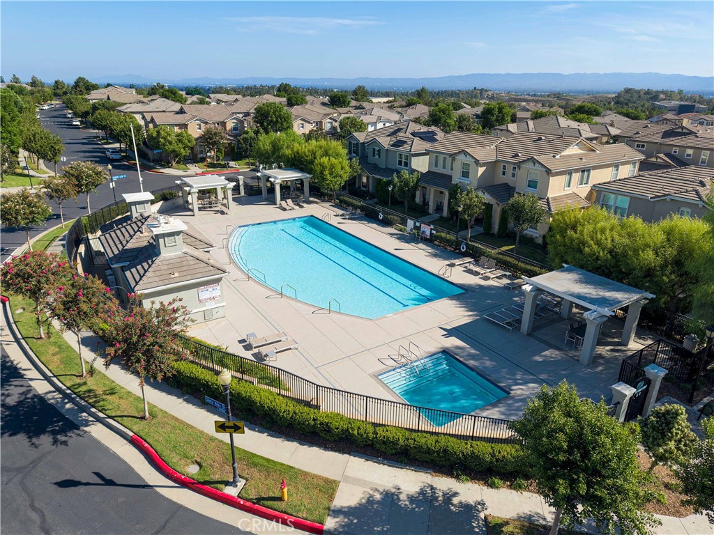 11525 Wistful Vista Way Porter Ranch, CA 91326 - Photo 41 of 42 Gallery Image 41